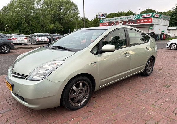 Toyota Prius cena 25000 przebieg: 240000, rok produkcji 2007 z Warszawa małe 631